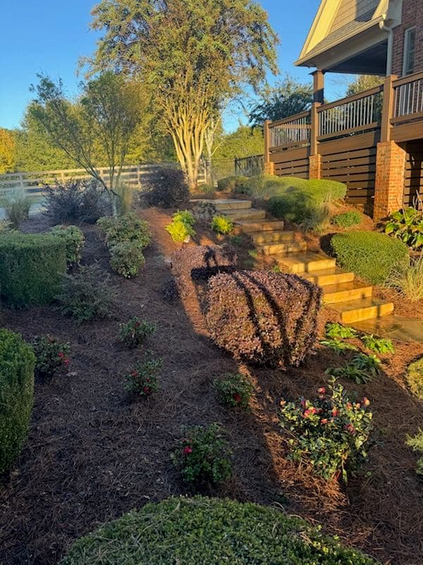 Gallery photos for Flagstone Steps and Lush Landscaping in Sugar Hill GA: Image #1